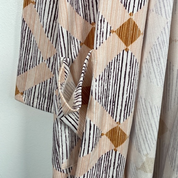 Lularoe Womens XL Open Cardigan Sweater 2 Pocket Stretch Lagenlook Soft Jacket - Picture 4 of 9